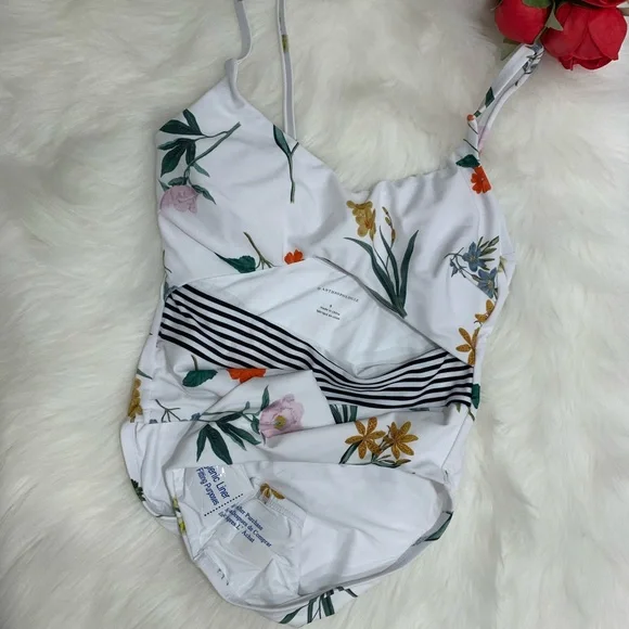 Anthropologie floral cut out one piece swimsuit - Picture 6 of 15